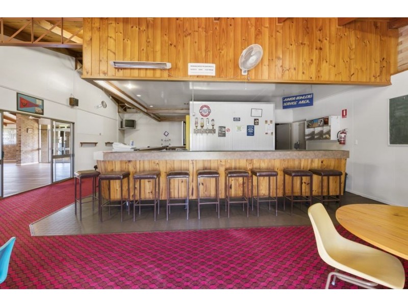 15 Lucy Street, Cambooya QLD 4358