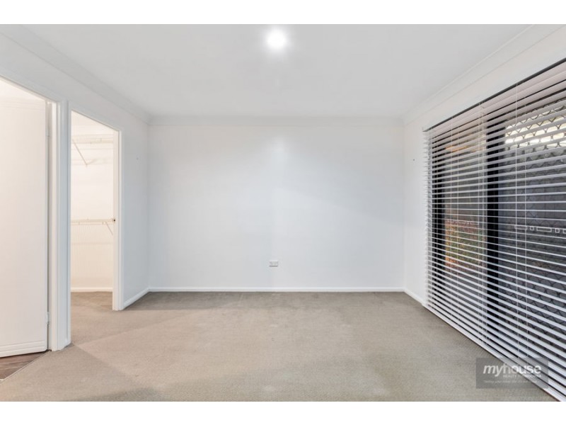 5 Lyness Court, Wilsonton Heights QLD 4350