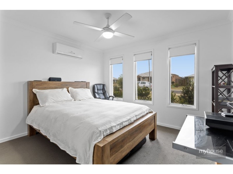 2/34 Radcliffe Crescent, Glenvale QLD 4350