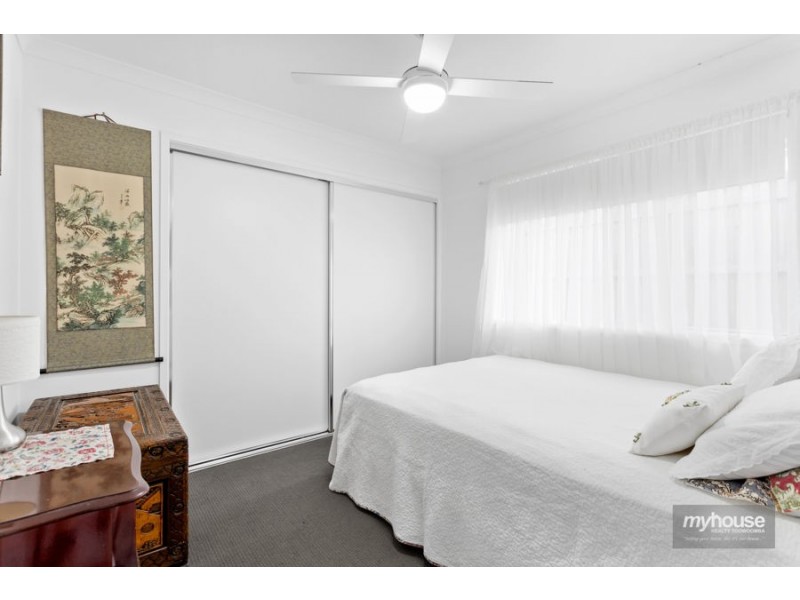 2/34 Radcliffe Crescent, Glenvale QLD 4350