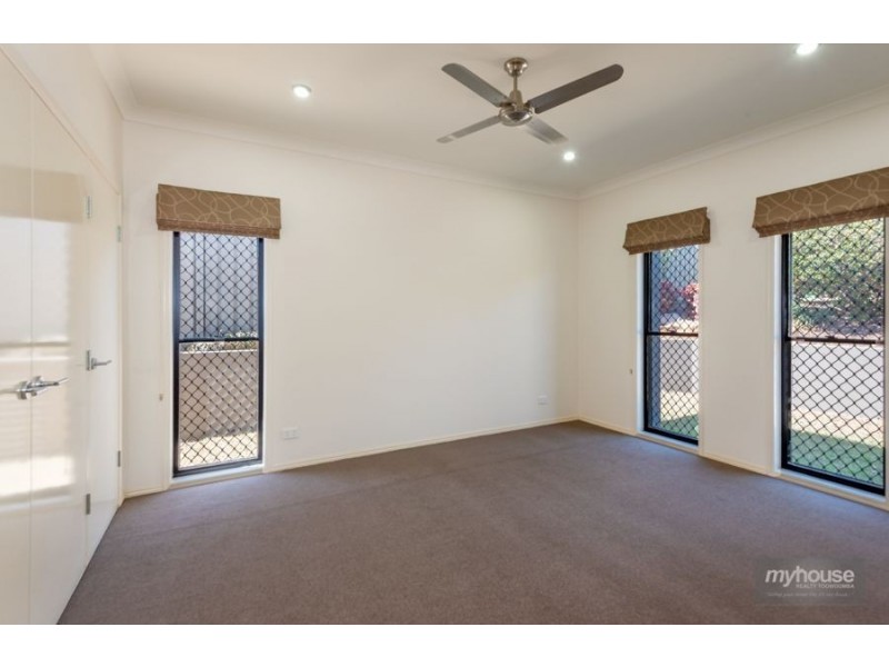 13 Oak Court, Rangeville QLD 4350