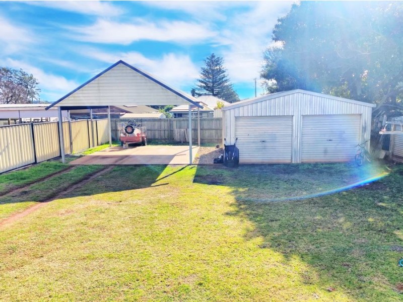 51 Weetwood Street, Newtown QLD 4350