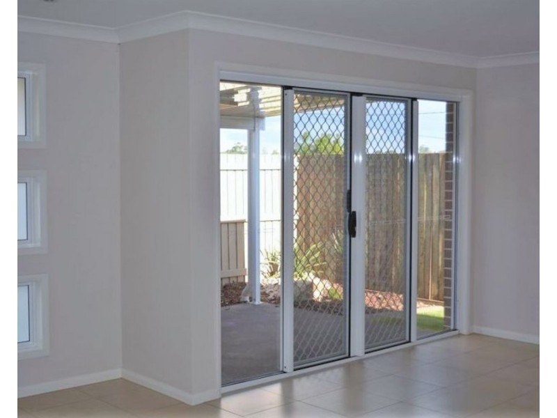 1/57 Holberton, Rockville QLD 4350