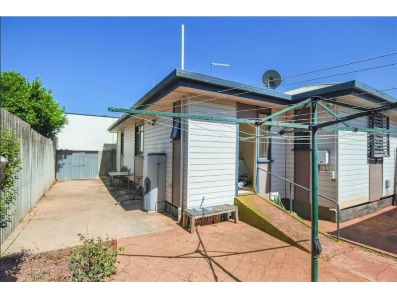 12 Frederick Street, East Toowoomba QLD 4350