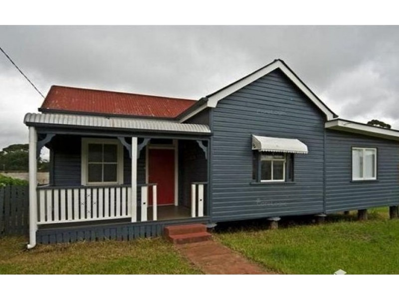 2 Glasgow Street, North Toowoomba QLD 4350