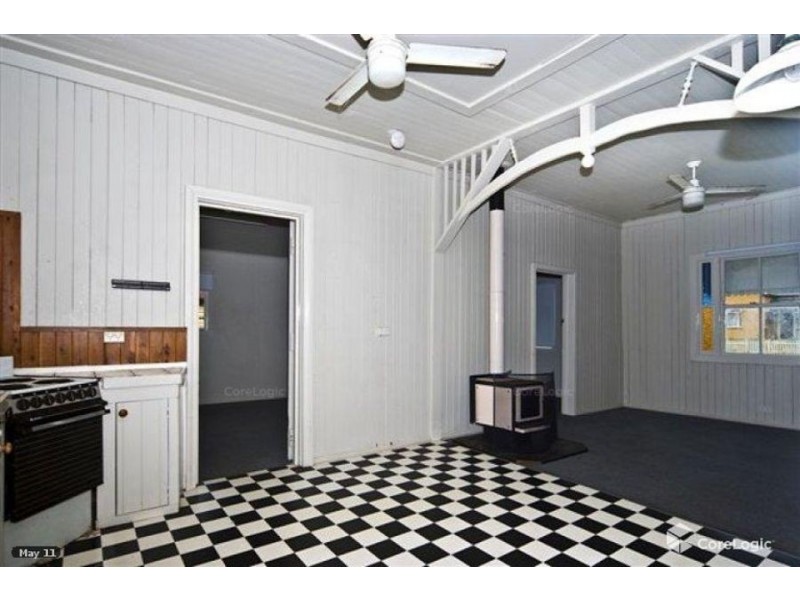 2 Glasgow Street, North Toowoomba QLD 4350