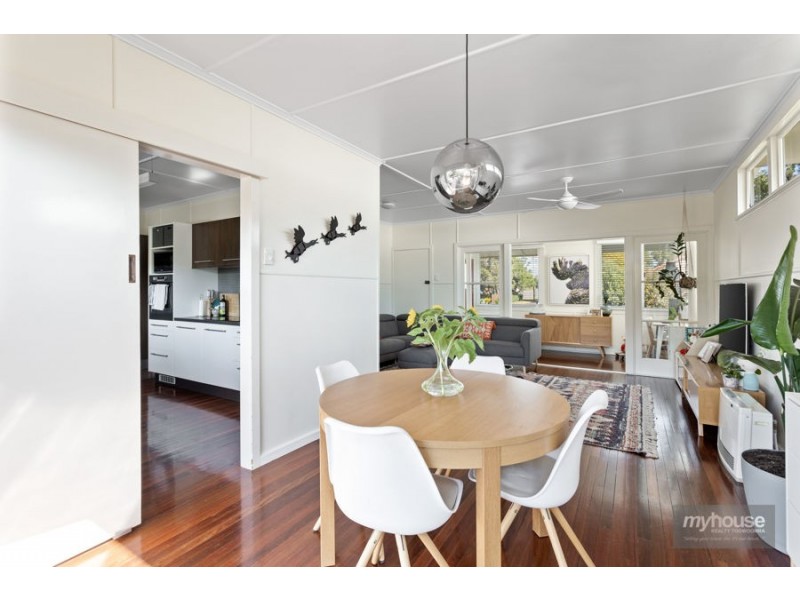 9 Erbacher Street, Centenary Heights QLD 4350