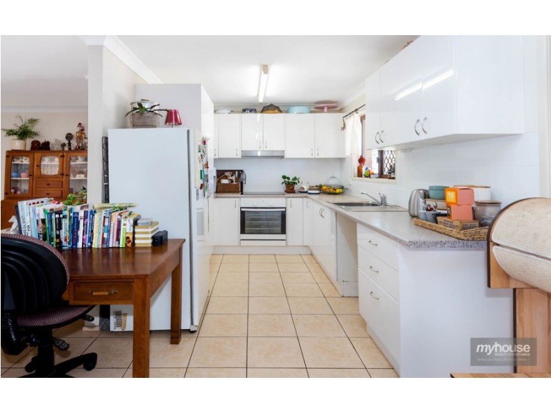 59 Wyalla Street, Newtown QLD 4350