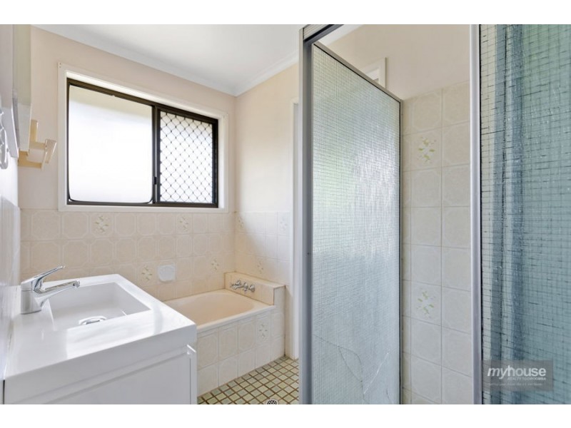 7 Yalumba Crescent, Wilsonton Heights QLD 4350