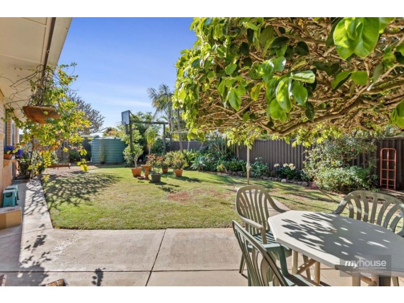 33 Merino Street, Harristown QLD 4350