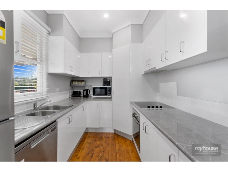 16 Murphy Street, Rangeville QLD 4350