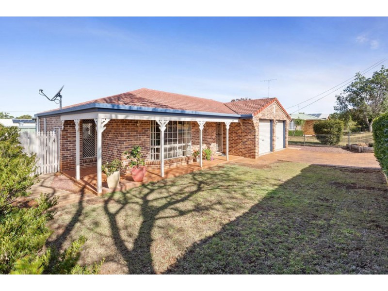 350 West Street, Kearneys Spring QLD 4350