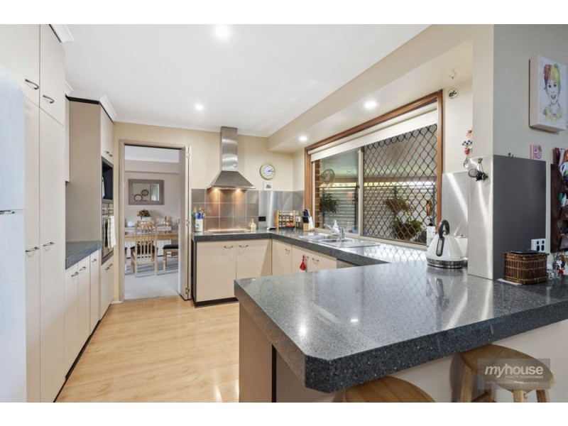 350 West Street, Kearneys Spring QLD 4350