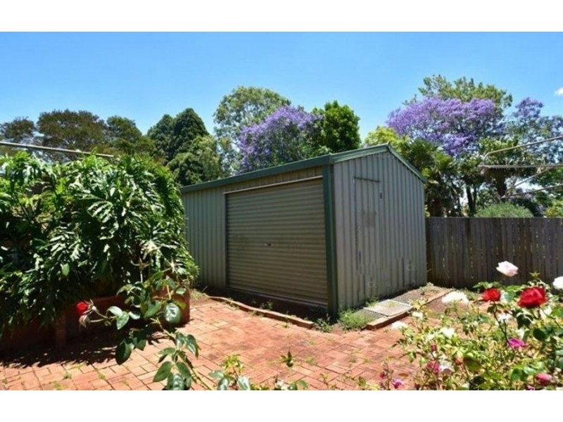 15 Catto Street, Centenary Heights QLD 4350