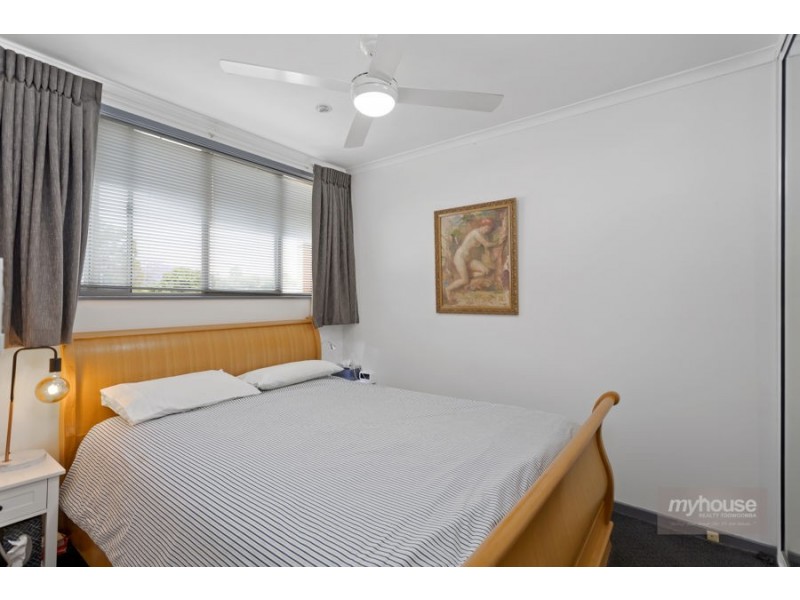 6/3 Creek Street, East Toowoomba QLD 4350