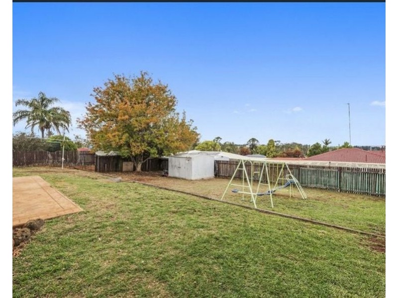 54 Glenvale Road, Harristown QLD 4350