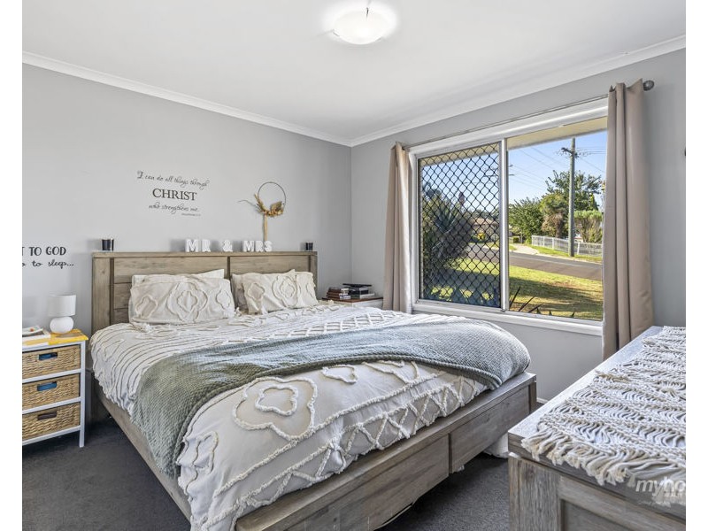 1 Croydon Street, Harristown QLD 4350