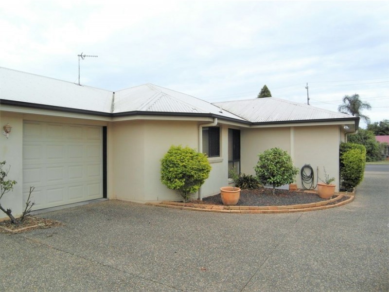 1/474 Stenner Street, Darling Heights QLD 4350