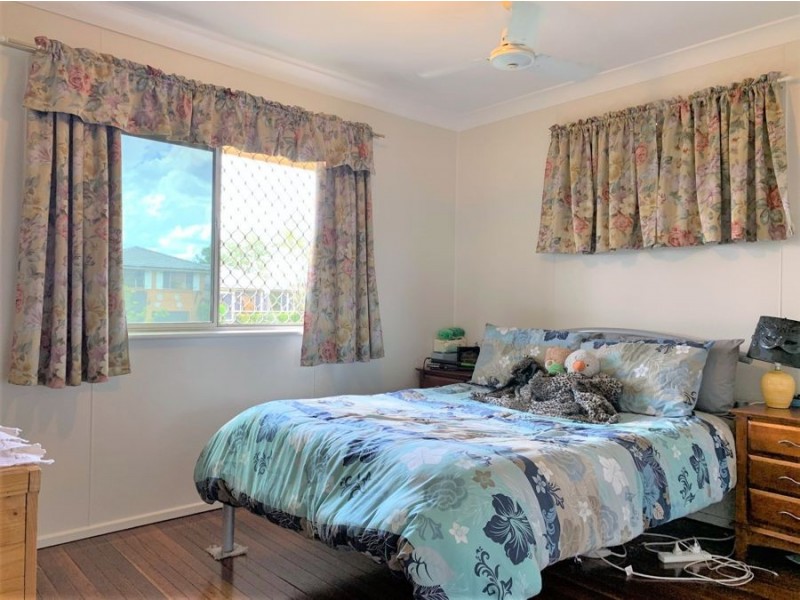 20 Tara Street, Wilsonton QLD 4350