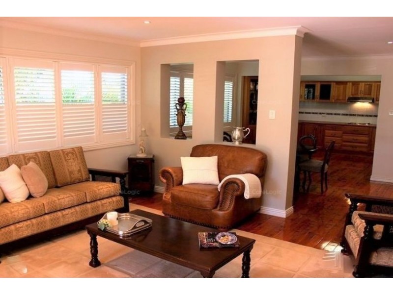 34 Doherty Street, Rockville QLD 4350