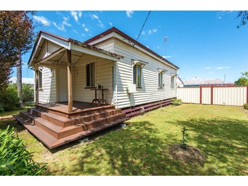 35 Raff Street, Toowoomba City QLD 4350