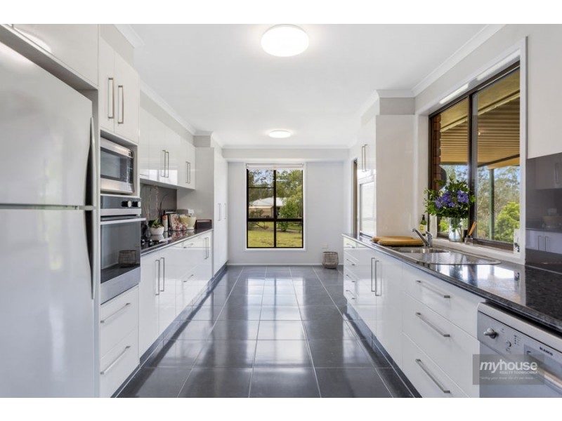 25 Graham Road, Torrington QLD 4350