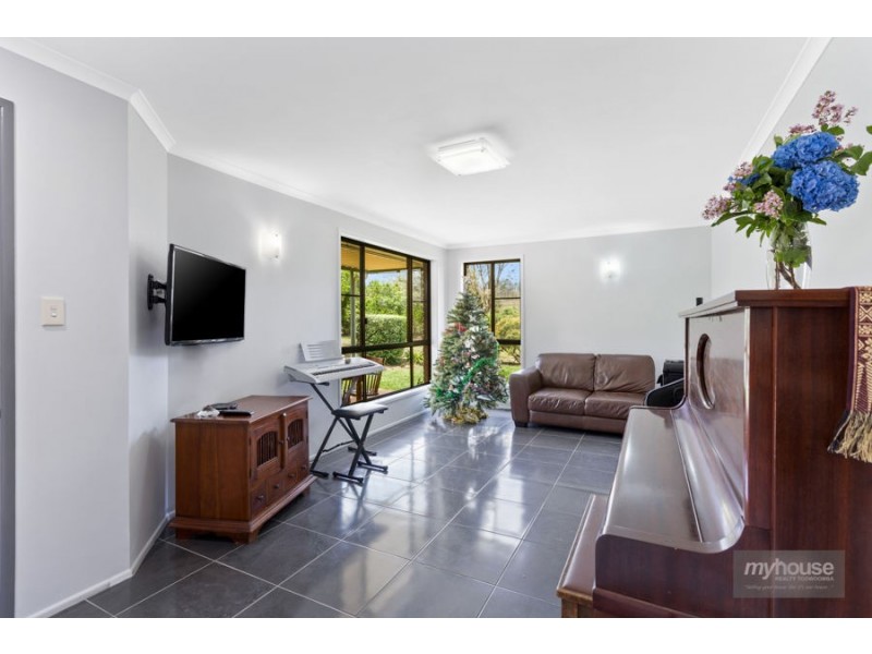 25 Graham Road, Torrington QLD 4350