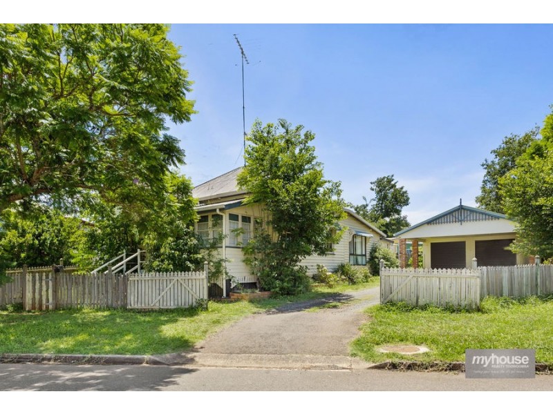 18 Link Street, North Toowoomba QLD 4350