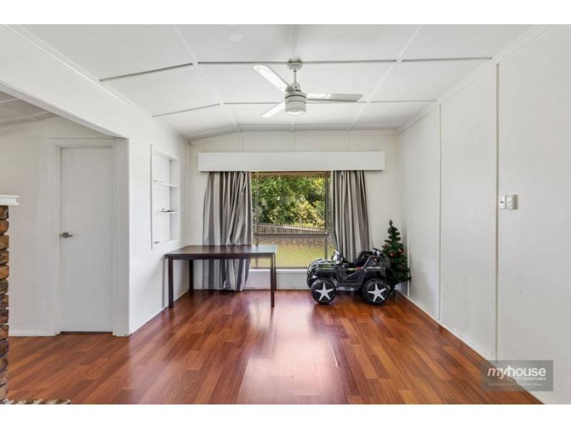 18 Link Street, North Toowoomba QLD 4350