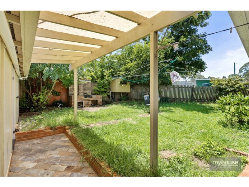 18 Link Street, North Toowoomba QLD 4350