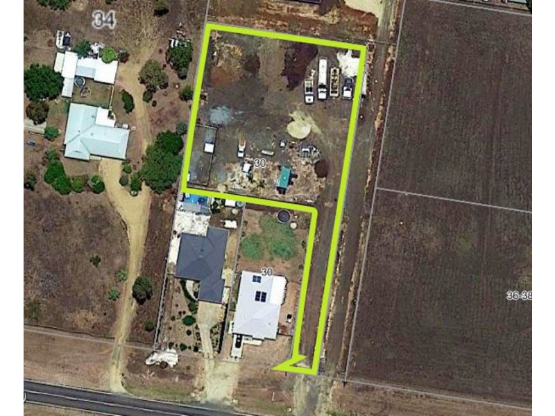 28 William Street, Cambooya QLD 4358