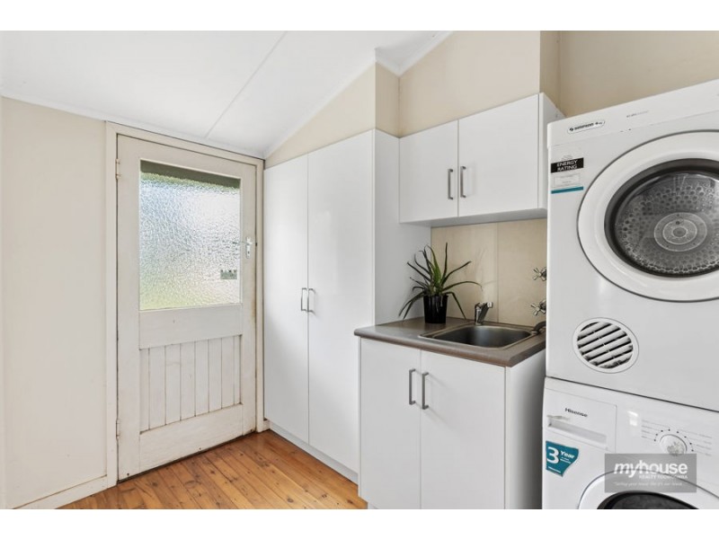 70 Dunne Street, Harristown QLD 4350