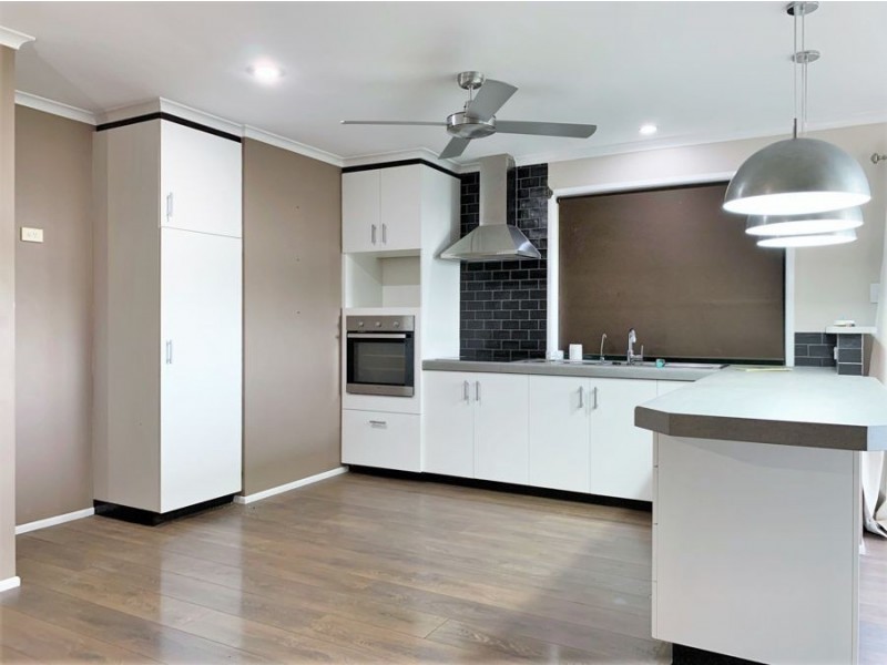 11 Koala Drive, Gowrie Junction QLD 4352