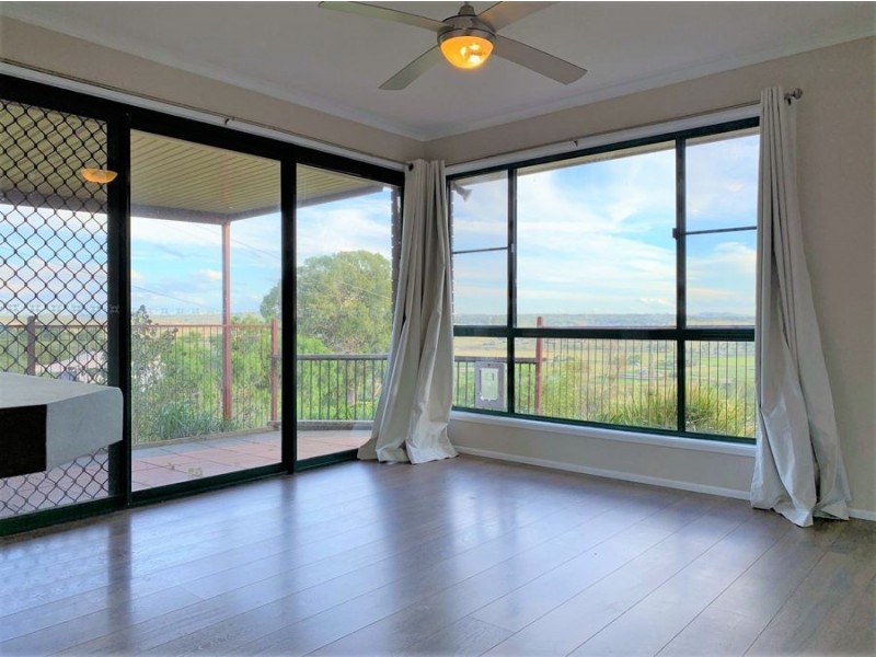 11 Koala Drive, Gowrie Junction QLD 4352