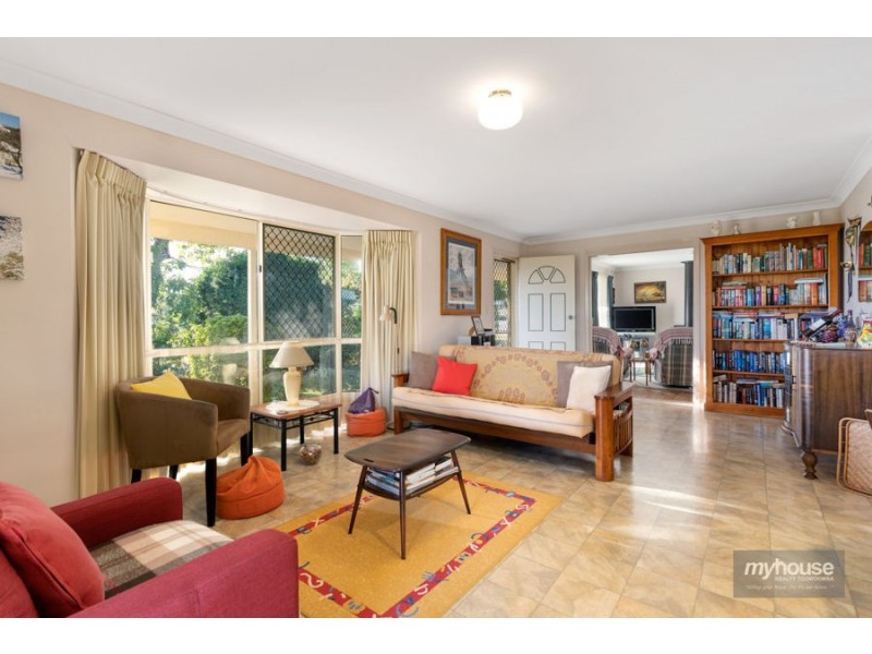 22 Treeline Drive, Gowrie Junction QLD 4352