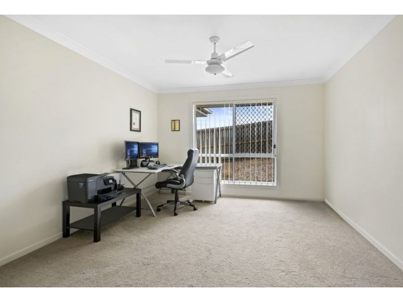 23 Mansell Boulevard, Cotswold Hills QLD 4350