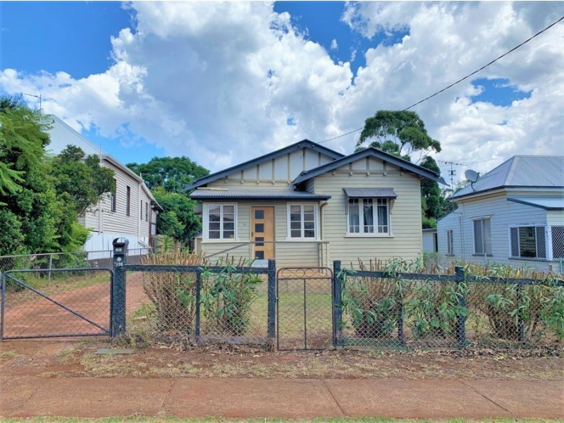 198 Perth Street, South Toowoomba QLD 4350