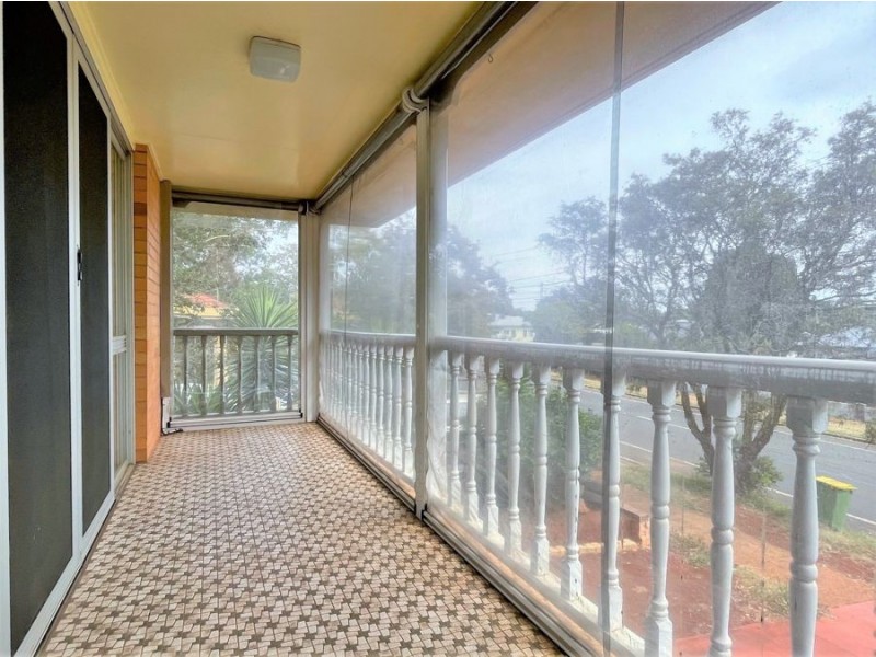 300 South Street, Harristown QLD 4350