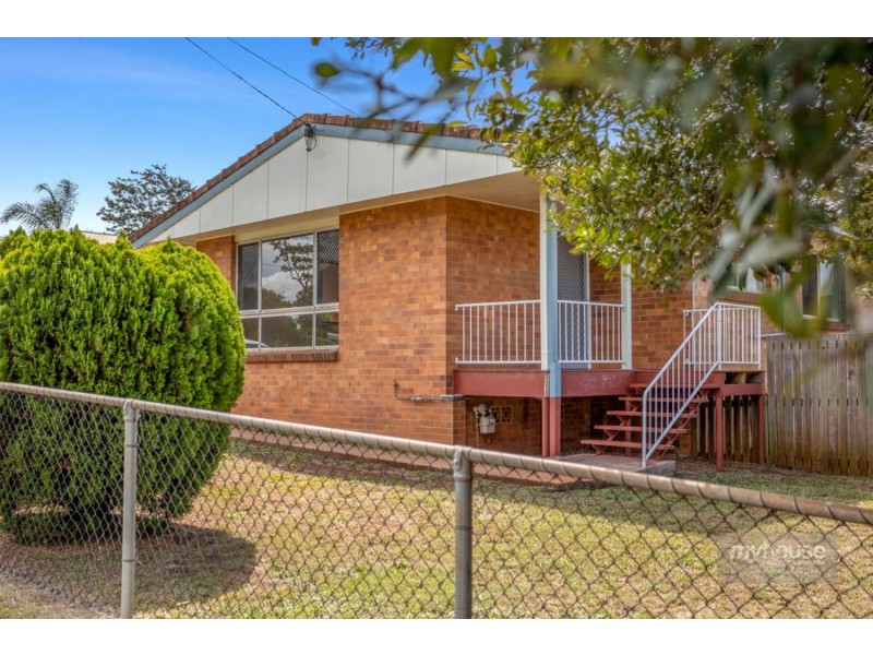 3 Shaw Court, Harristown QLD 4350