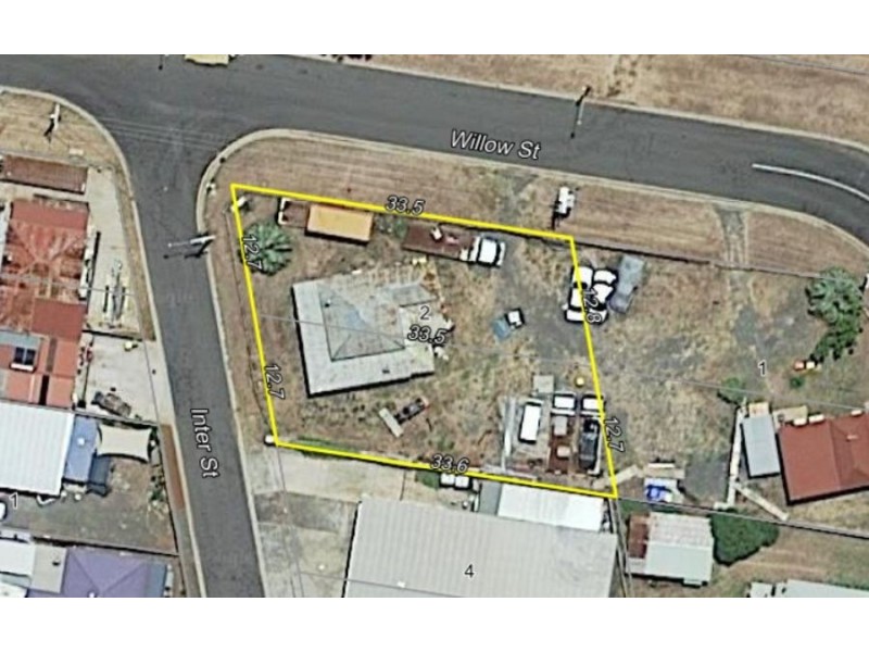 2 Inter Street, North Toowoomba QLD 4350