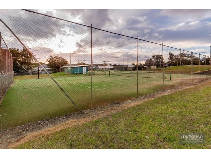 2 Inter Street, North Toowoomba QLD 4350