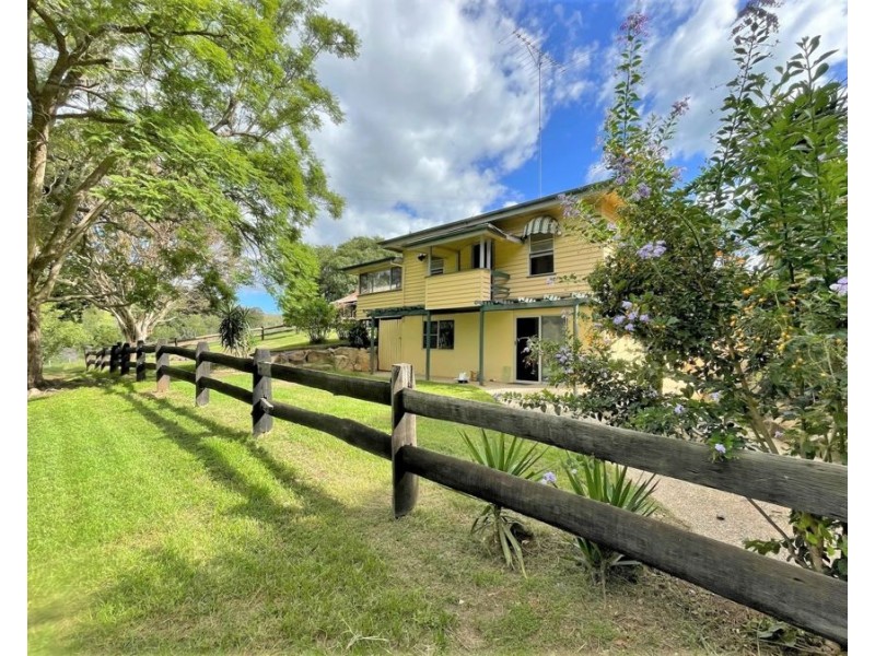 349 Rockmount Road, Rockmount QLD 4344