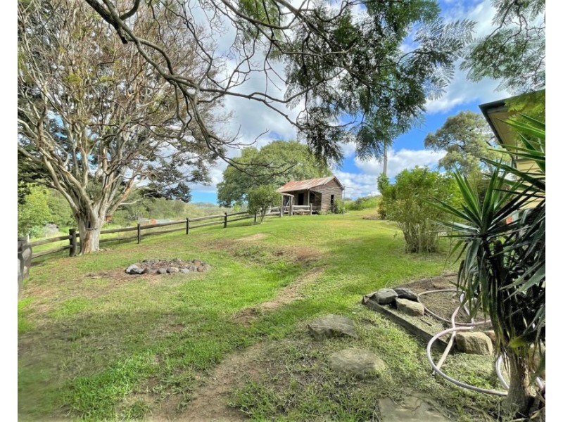 349 Rockmount Road, Rockmount QLD 4344