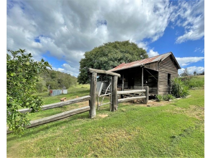 349 Rockmount Road, Rockmount QLD 4344