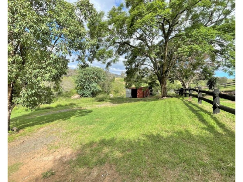 349 Rockmount Road, Rockmount QLD 4344