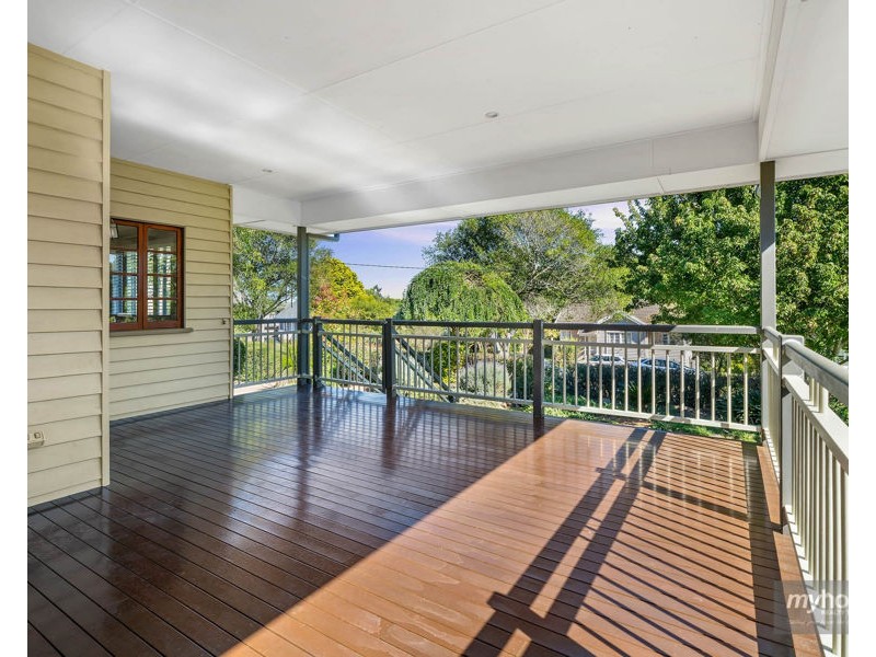 10 Yeates Street, Harlaxton QLD 4350