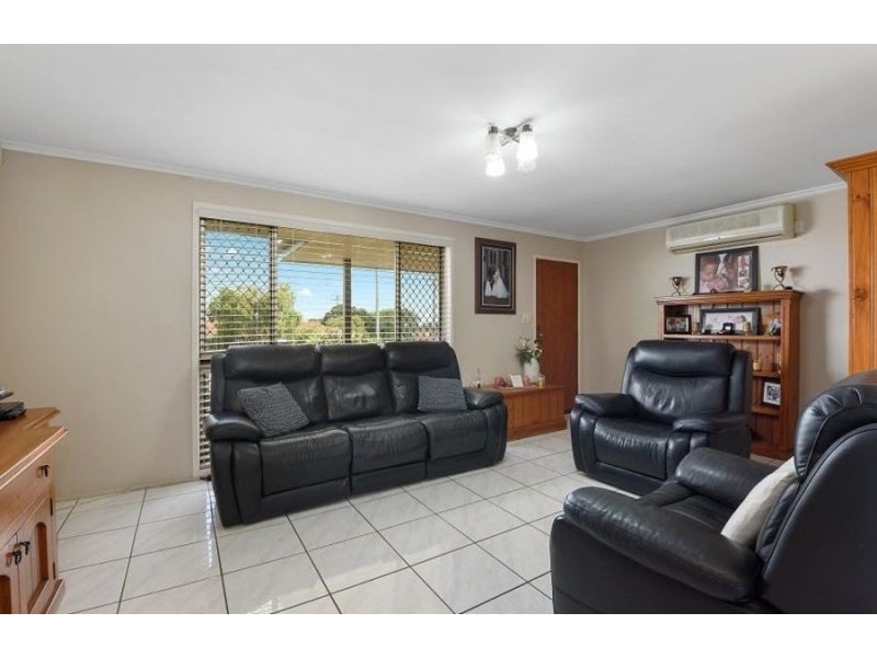 8 Richmond Drive, Wilsonton QLD 4350