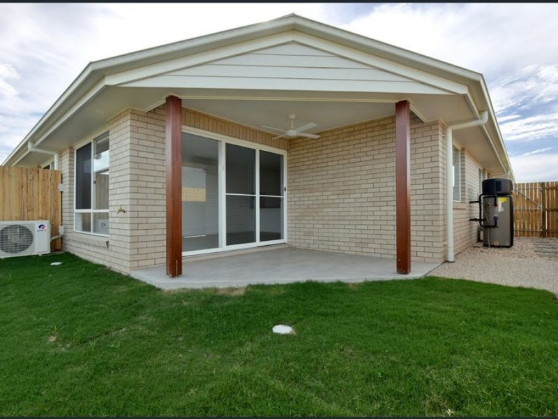 1/34 Radcliffe Crescent, Glenvale QLD 4350