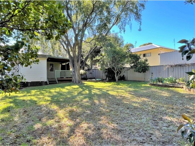 70 Crown Street, Rangeville QLD 4350