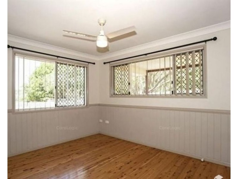 6 Vanity Street, Rockville QLD 4350